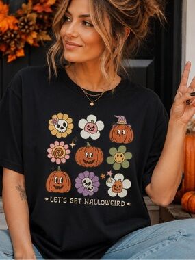 Halloween Graphic Tee - Black "Let's Get Halloweird"
